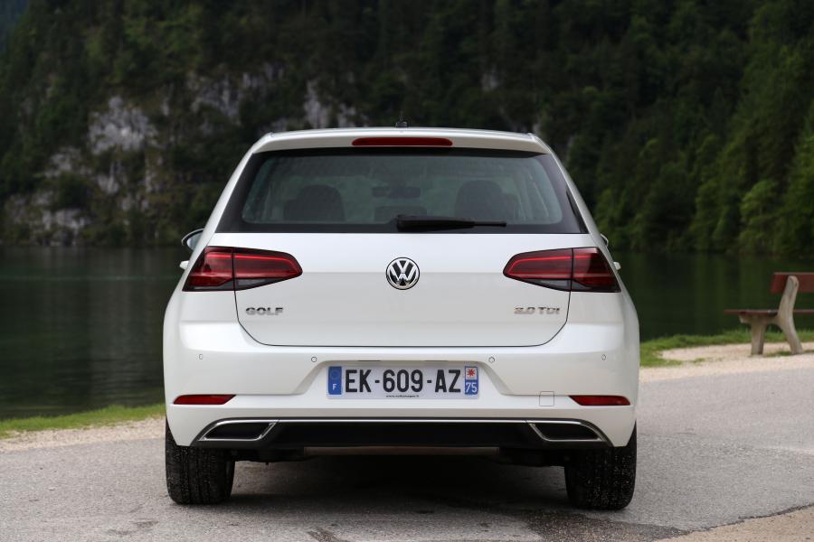  Volkswagen Golf TDI 5-Door 2017 года  (WW) (фото 28 из 41)